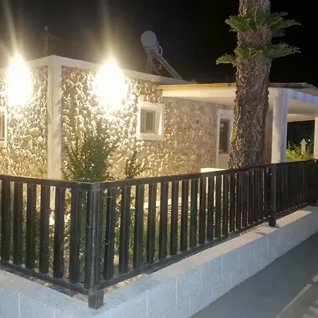 Aelia House - Cozy & Quiet Kéfalos
