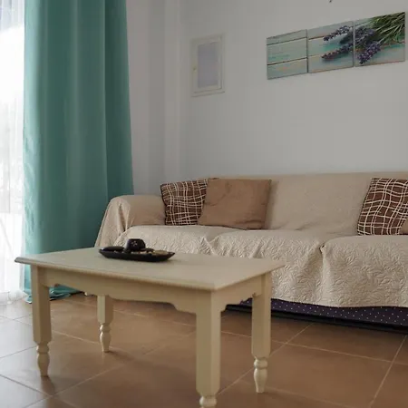 Aelia House - Cozy & Quiet